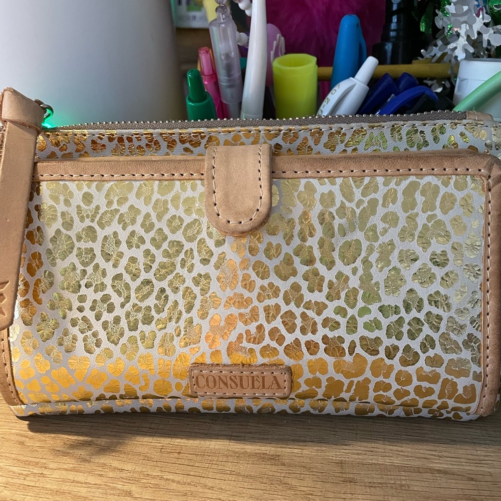 Consuela Slim Wallet